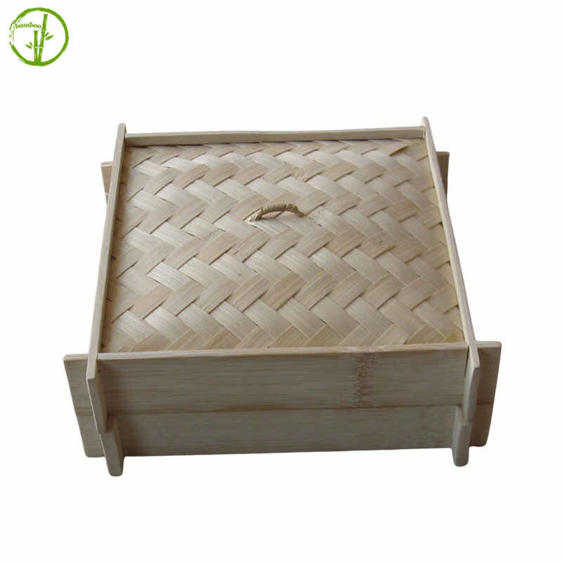 handmade bamboo steamer in natural color